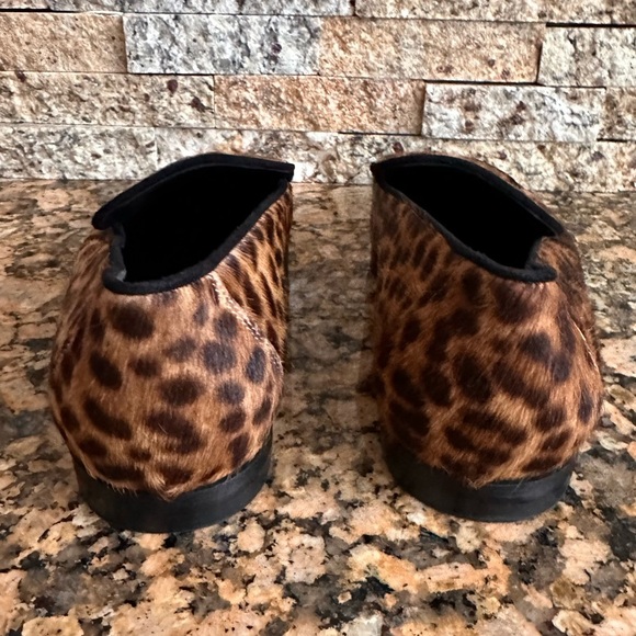 Frame Women's Le Verona Genuine Calf Hair Loafer - Picture 6 of 8